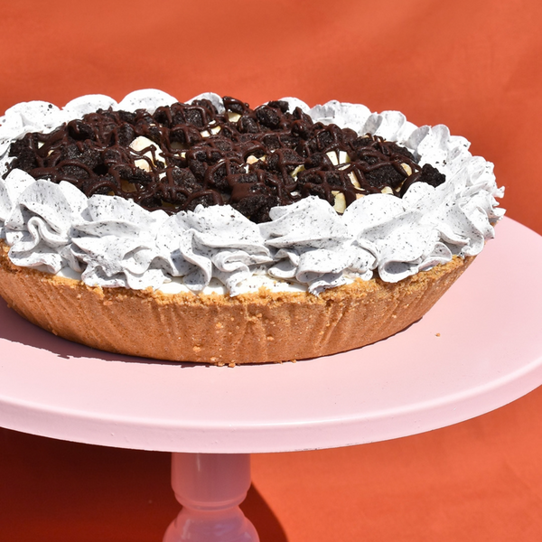 Oreo Cheesecake Pie