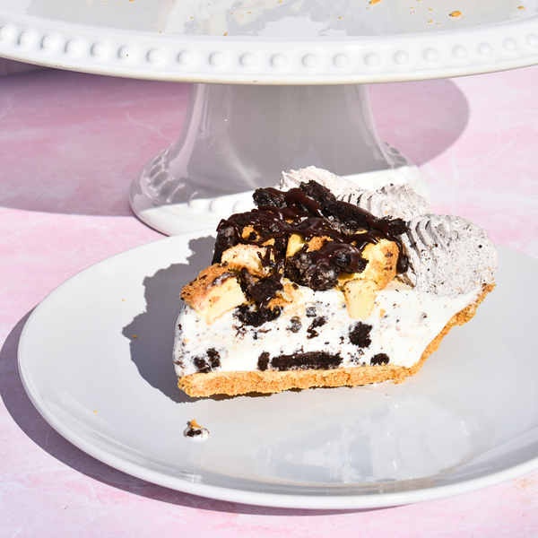 Oreo Cheesecake Pie