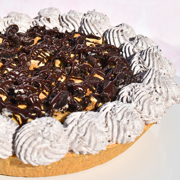 Oreo Cheesecake Pie