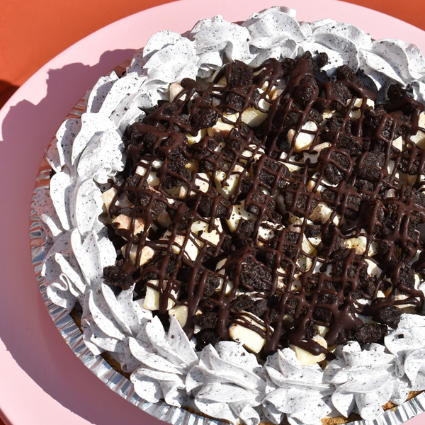 Oreo Cheesecake Pie